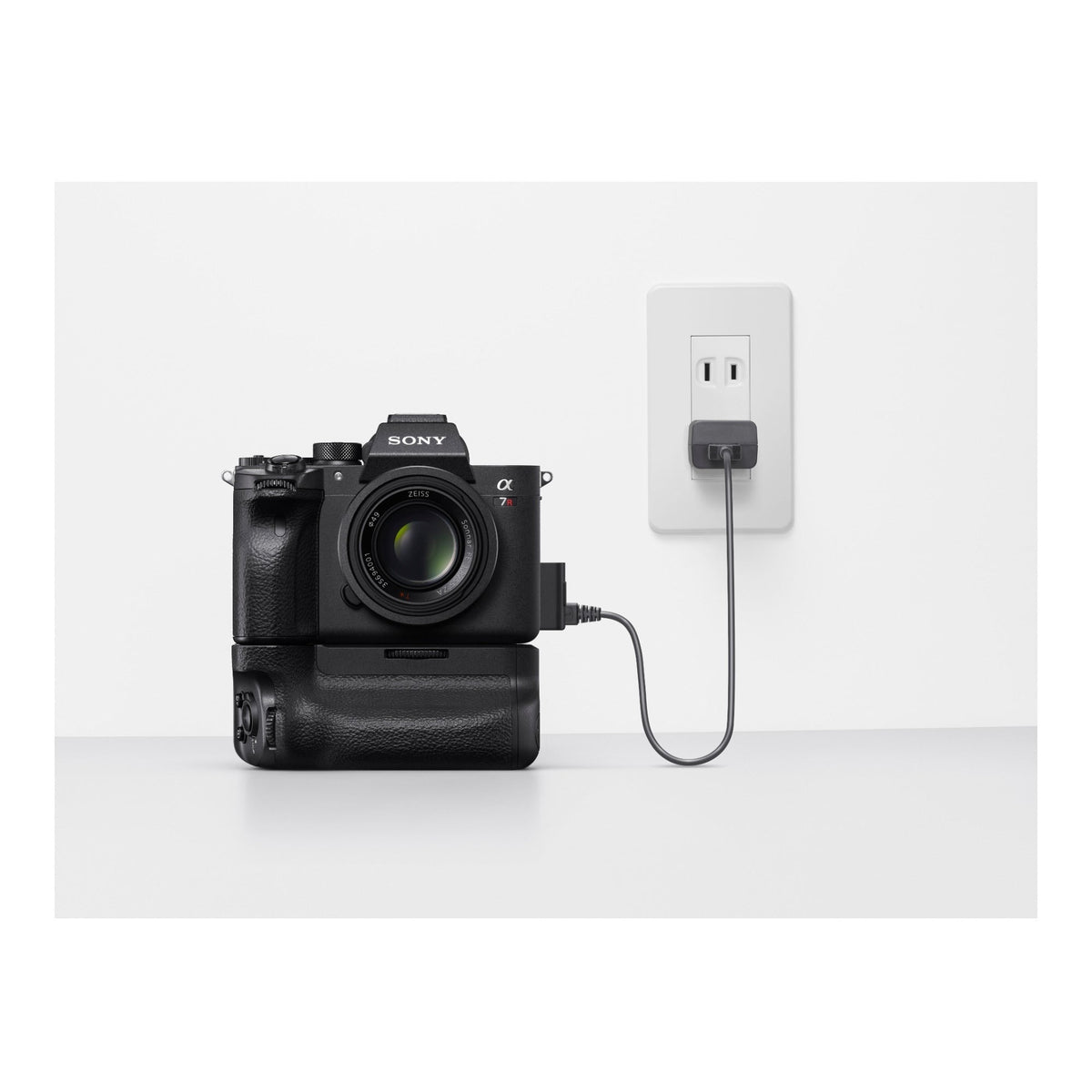 Sony Vertical Grip for Sony Alpha a7R IV Camera