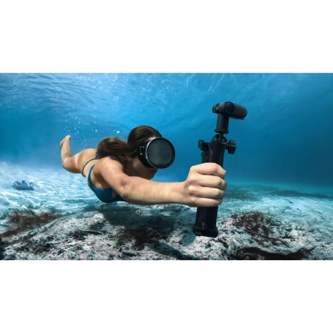 Insta360 GO 3S Action Camera with Compact Design and 4K Video Resolution (128GB, Midnight Black)