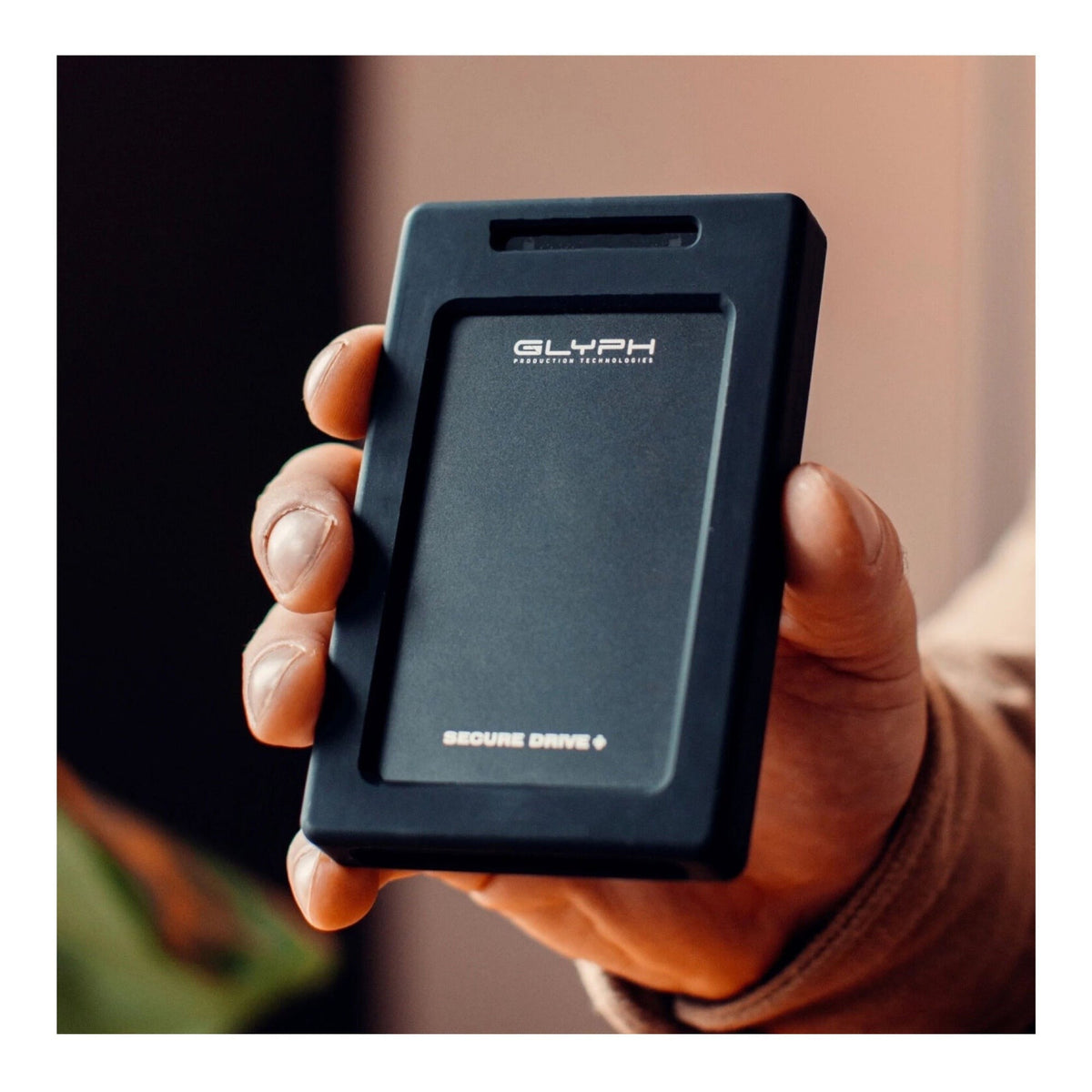 SecureDrive Plus Bluetooth, Bus-powered, USB-Micro B / USB-C