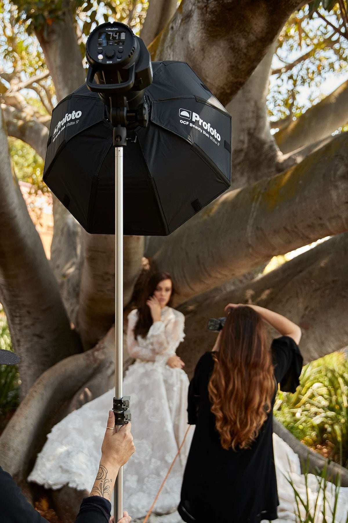 Profoto OCF Beauty Dish (White) - Studio Lighting Accessory with Speedring