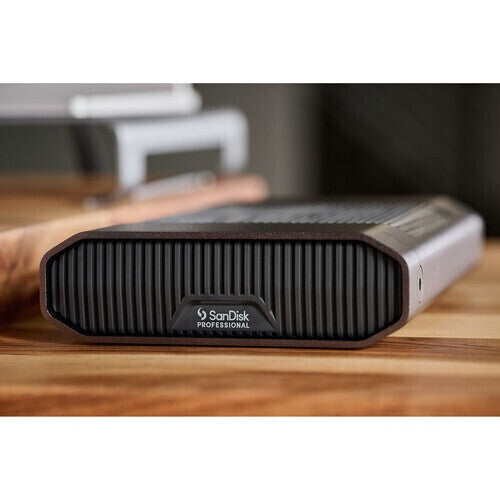 SanDisk Professional 18TB G-DRIVE PROJECT Thunderbolt 3 External Hard Drive with SSD Mag 1TB